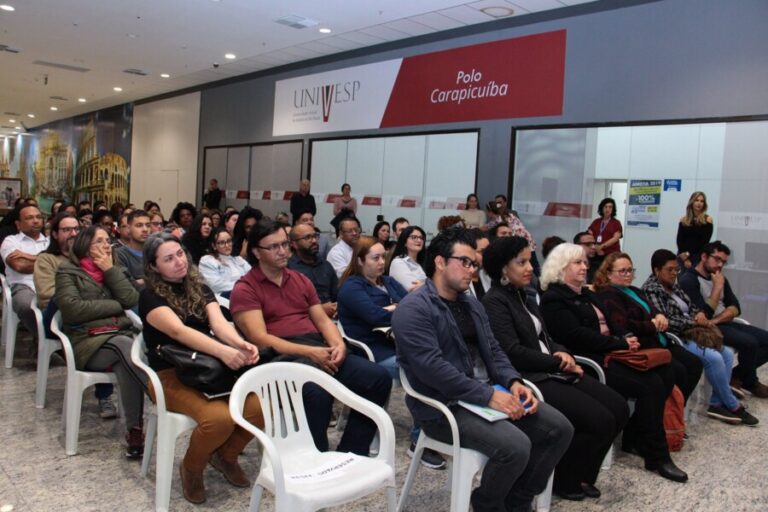 Polo da Univesp  em Carapicuíba abre inscrições para vestibular 2022