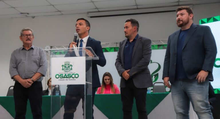 Osasco : Luciano Camandoni toma posse como novo  Secretaria de Tecnologia, e Inovação