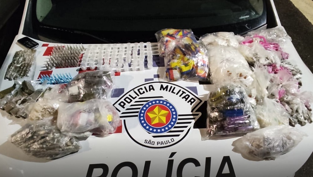 Polícia Militar apreende mais de cinco mil porções de drogas no Campo Belo