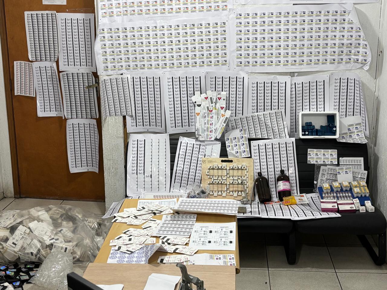 Polícia Militar prende dupla por falsificação de remédios para diabetes e emagrecimento